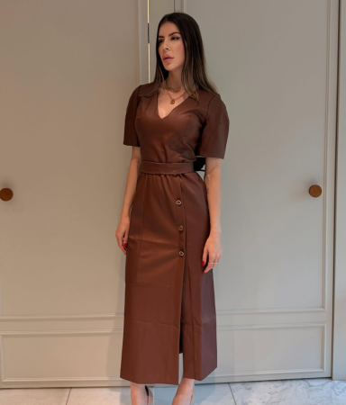 Vestido elegante marrom